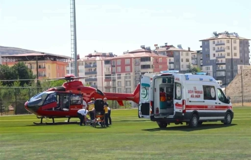Malatya&rsquo;da hava ambulansı 76 yaşındaki hasta i&ccedil;in havalandı
