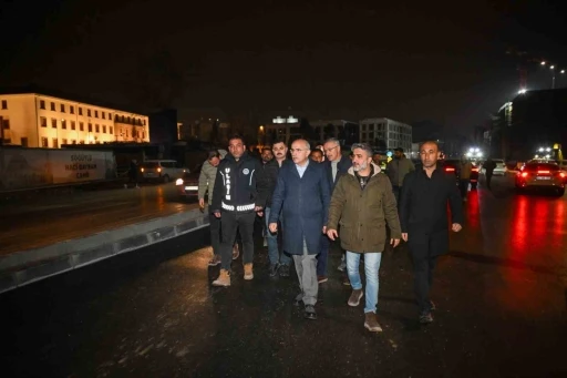 Malatya&rsquo;da, İn&ouml;n&uuml; Caddesi yeniden trafiğe a&ccedil;ıldı
