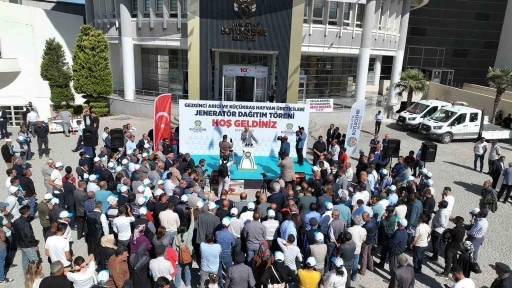 Malatya’da üreticilere 444 jeneratör ve 200 sıvat dağıtıldı
