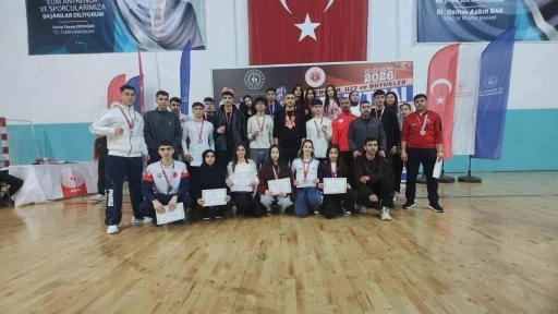 Malatya, Muay Thai Şampiyonası&rsquo;ndan 25 madalyayla d&ouml;nd&uuml;
