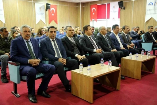 Malatya tapu m&uuml;d&uuml;rl&uuml;klerinde verimlilik ve performans artışı i&ccedil;in eğitim projesi

