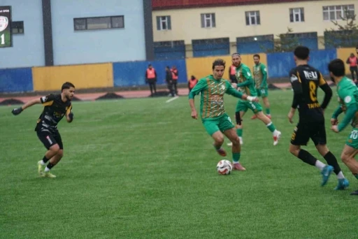Malatya Yeşilyurtspor deplasmanda 3 puanla d&ouml;nd&uuml;
