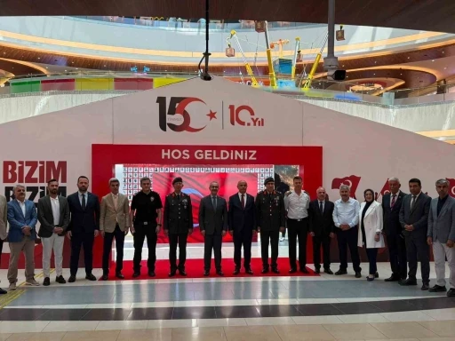 MalatyaPark AVM&rsquo;de 15 Temmuz Demokrasi ve Milli Birlik G&uuml;n&uuml; t&ouml;reni d&uuml;zenlendi
