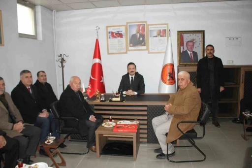 Malazgirt Kaymakamı Bayram&rsquo;dan muhtarlara ziyaret
