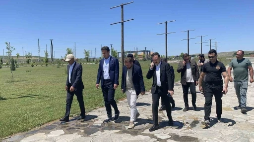 Malazgirt’te kutlama hazırlıkları başladı

