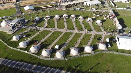 Malazgirt’te &quot;954. Yıl Açık Hava Özel Puta Koşusu&quot; Türkiye finalleri nefes kesti
