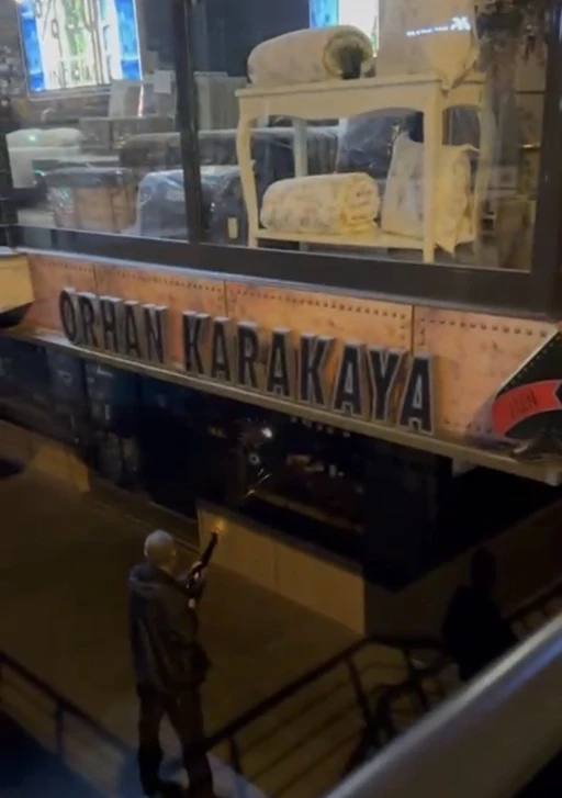 Maltepe’de dükkana pompalı tüfekli saldırı
