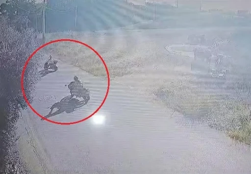 Manavgat&rsquo;ta iki motosiklet &ccedil;arpıştı: 2 yaralı
