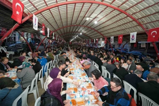 Manisa Büyükşehir’in Ramazan sofraları 146 bin 800 kişiye ulaştı
