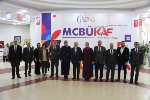 Manisa CB&Uuml;&rsquo;de kariyer r&uuml;zgarı
