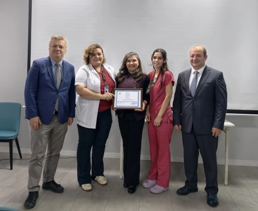 Manisa CB&Uuml; Hastanesi&rsquo;ne &rsquo;Bebek Dostu Hastane&rsquo; belgesi
