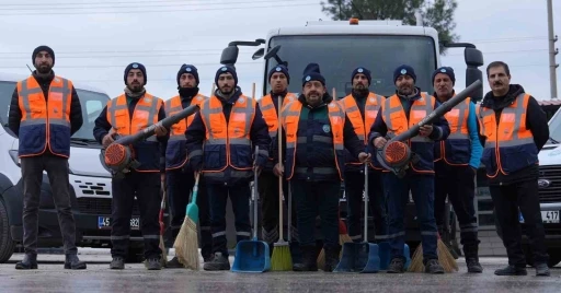 Manisa&rsquo;da &ccedil;evre kirliliğine &lsquo;&Ccedil;&ouml;p Avcıları&rsquo; dur diyecek
