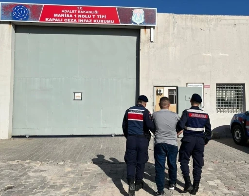 Manisa’da cinayet suçundan aranan şahıs yakalandı
