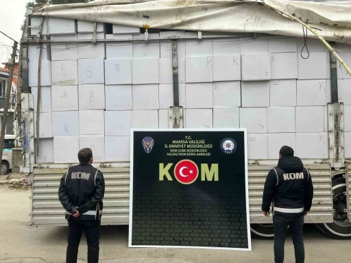 Manisa’da kaçakçılığa geçit yok: Üç ayda 15 şüpheli yakalandı
