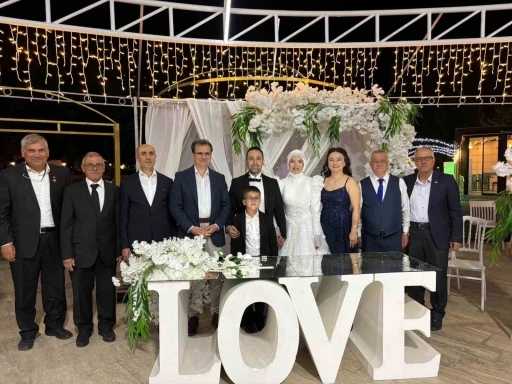 Manisa’da şehit Mehmet Uyar’ın kardeşi evlendi

