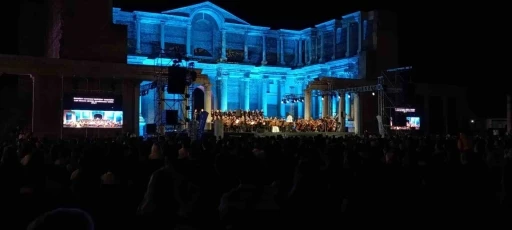 Manisa&rsquo;da tarihi gece: Sardes Antik Kenti&rsquo;nde &rsquo;Carmina Burana&rsquo; r&uuml;zgarı
