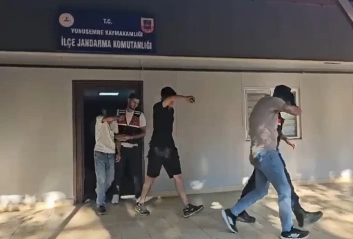 Manisa’da uyuşturucu operasyonu: 2 tutuklama
