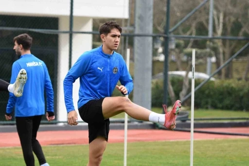 Manisa FK, g&uuml;n&uuml; yenileme &ccedil;alışmasıyla tamamladı
