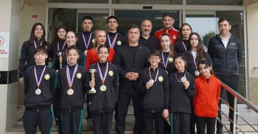 Manisalı cimnastikçilerden Fransa’da büyük başarı
