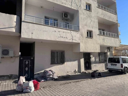 Mardin&rsquo;de iki kız kardeş evde silahla vurulmuş halde &ouml;l&uuml; bulundu
