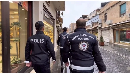 Mardin’de &quot;huzur ve güven&quot; uygulamasında 5 sürücüye idari parası cezası
