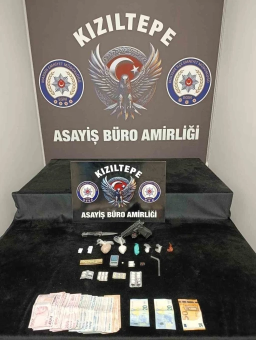 Mardin&rsquo;de uyuşturucu operasyonunda 4 ş&uuml;pheli yakalandı
