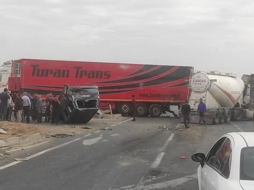 Mardin’de zincirleme trafik kazası: 3 yaralı
