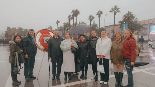 Marmaris ADD’den Kadın Hakları İçin Anma Töreni