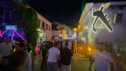 Marmaris Barlar Sokağı eski hareketli g&uuml;nlerini arıyor