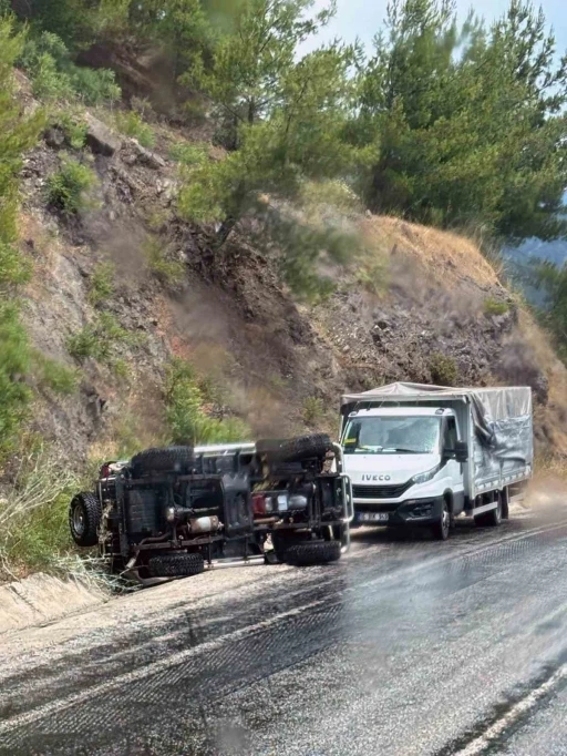 Marmaris-Datça karayolunda kaza: 2 yaralı
