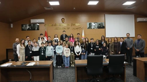 MARMARİS&rsquo;İN GELECEĞİ &Ccedil;OCUKLARA EMANET