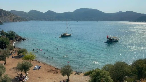 Marmaris koylarında tekne yoğunluğu her ge&ccedil;en g&uuml;n artıyor