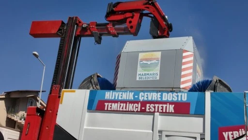 MARMARİS'TE 100 KONTEYNER DEZENFEKTE EDİLDİ