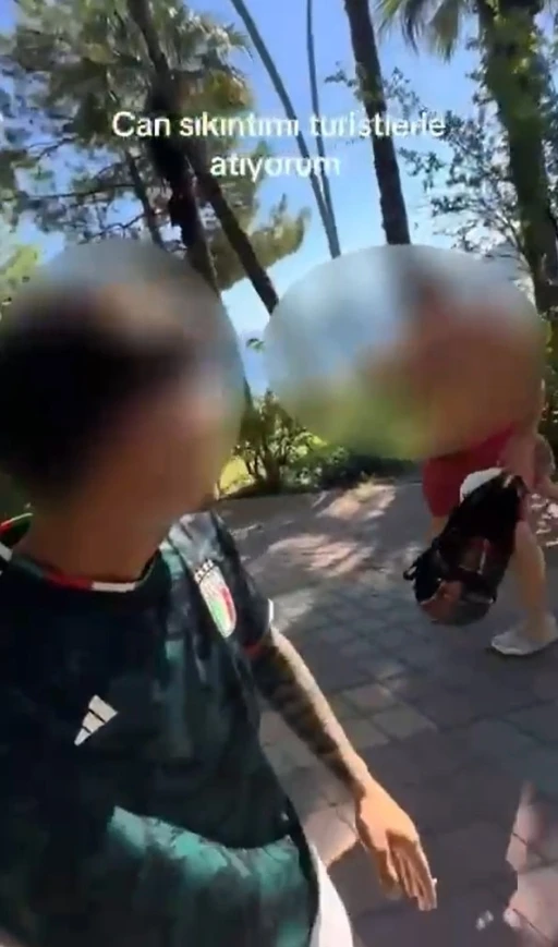 Marmaris’te ’canım sıkılıyor turistlere takılıyorum’ paylaşımı emniyette bitti
