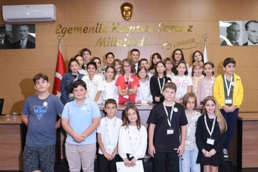 Marmaris&rsquo;te &ccedil;ocuk meclisi i&ccedil;in başvurular başladı
