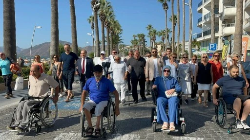 Marmaris’te Engelliler için farkındalık yürüyüşü düzenlendi