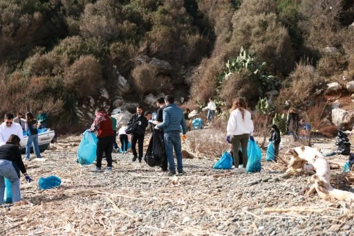Marmaris&rsquo;te Gen&ccedil;lerden Kıyı Seferberliği