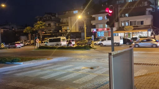 Marmaris’te Logar Kapağındaki Kırık Tehlike Saçıyor