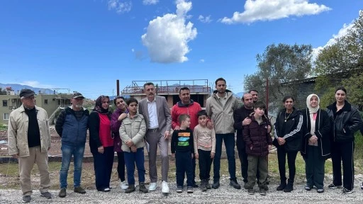 Marmaris&rsquo;te şantiye tepkisi: Veliler ve mahalle sakinleri endişeli