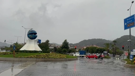Marmaris’te son 24 saatte 60 kilogram yağış düştü