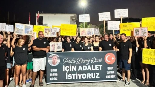 Marmaris’te  kavgada ölen Arda Deniz Onat için yürüyüş yapıldı