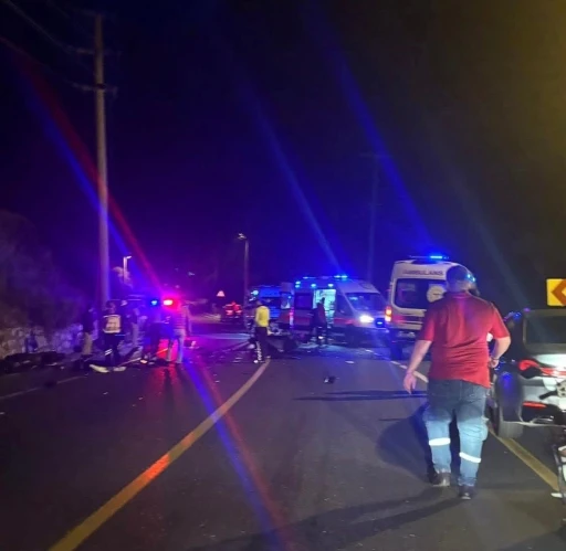 Marmaris&rsquo;te trafik kazası: 2 &ouml;l&uuml;
