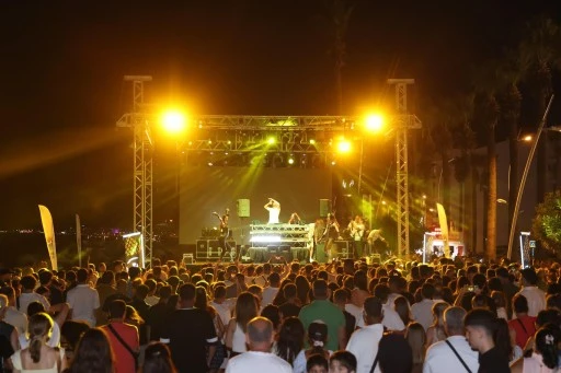 Marmaris'te Yaz Akşamları DJ Fest ile Şenlendi