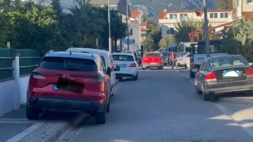 MARMARİS’TE YAZ BİTTİ AMA OTOPARK ÇİLESİ BİTMEDİ: “HER SEÇİMDE SÖZ VERİLİYOR, SONRA UNUTULUYOR”