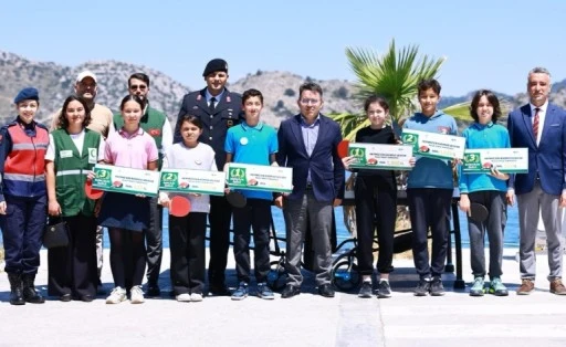 Marmaris&rsquo;te Yeşilay masa tenisi turnuvaları coşkusu