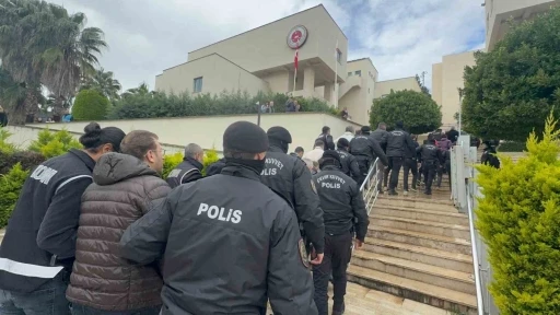 Marmaris&rsquo;teki r&uuml;şvet operasyonunda 4 tutuklama
