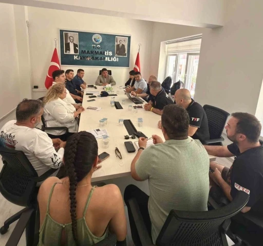 Marmaris, T&uuml;rkiye&rsquo;nin en iyi y&uuml;z&uuml;c&uuml;lerine ev sahipliği yapacak

