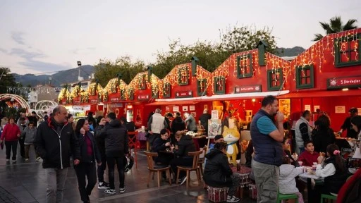 Marmaris Yeni Yıl Festivali Coşkusu Meydanlara Taştı