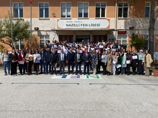 Matematik Olimpiyatları&rsquo;nda dereceye girenler &ouml;d&uuml;llendirildi
