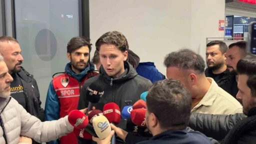 Mathias Lovik: "Trabzonspor&rsquo;da olduğum i&ccedil;in mutluyum"
